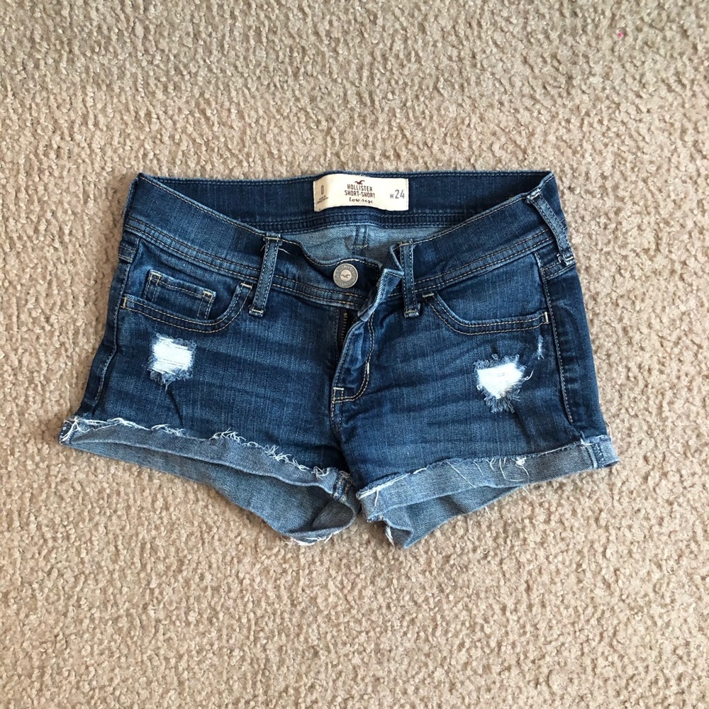 Hollister low rise shorts